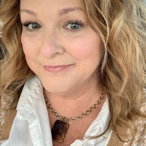 Meet your Posher, Cheryl